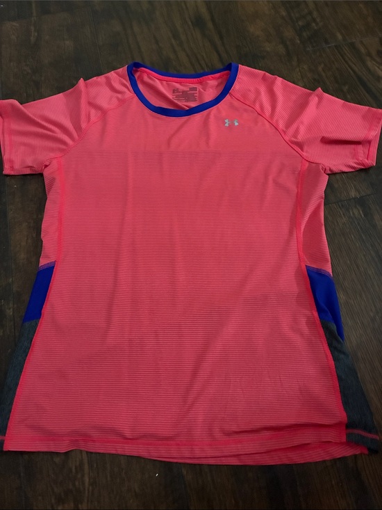 Under Armour Tops - Under Armour Hot Pink Short Sleeve Tee with Blue Accents